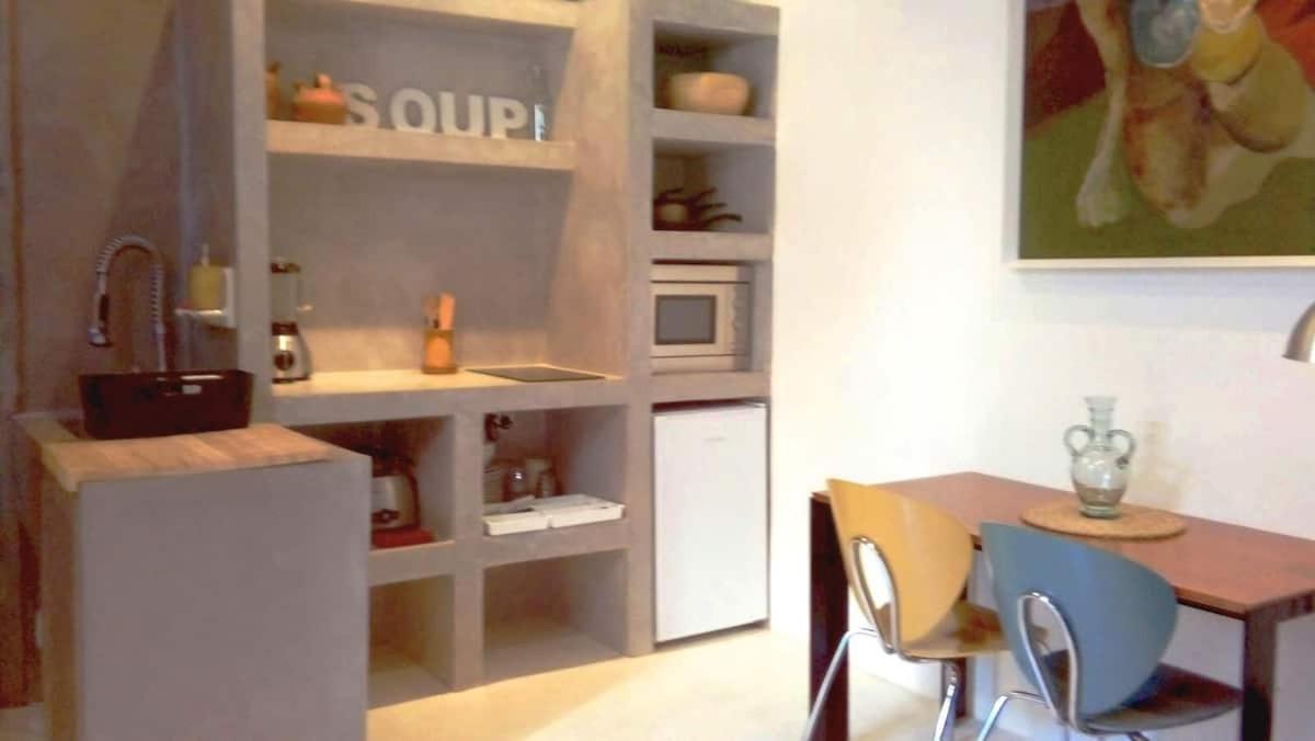 Casita Artista En Bello Edificio Barrio Ruzafa Valencia Exteriör bild