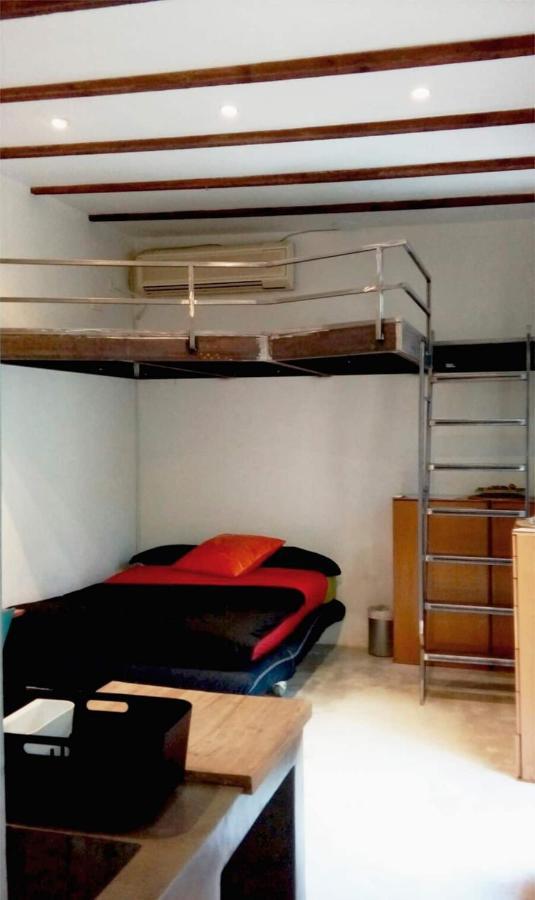 Casita Artista En Bello Edificio Barrio Ruzafa Valencia Exteriör bild